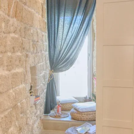 Old Tuff * Polignano a Mare