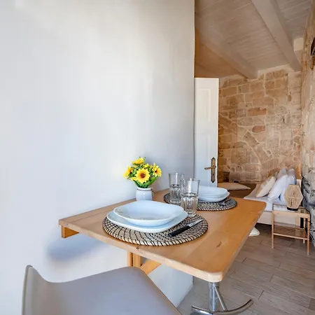 Old Tuff Apartamento *